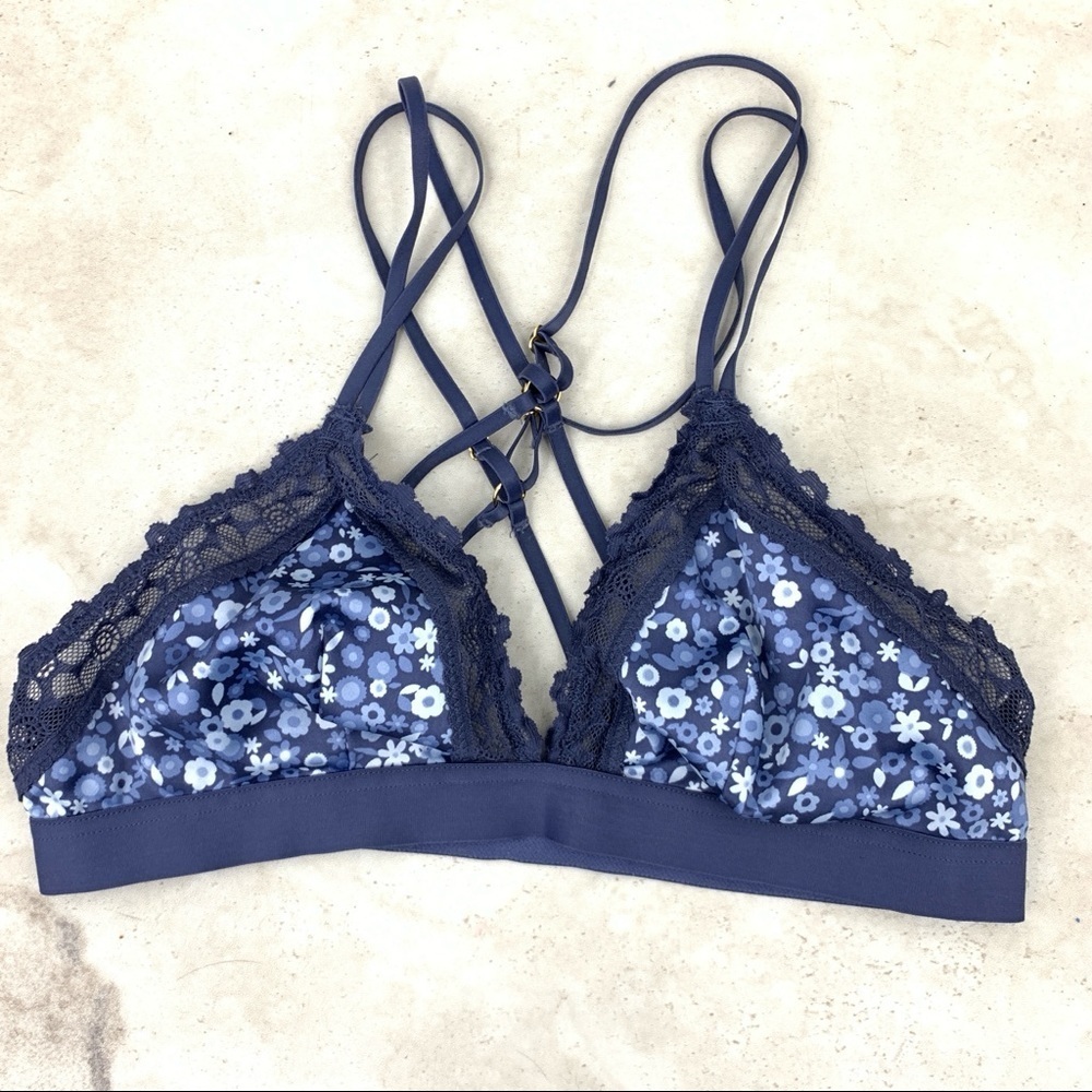 Aerie American Eagle Women Small Bralette Pull On Bra‎ Blue Floral Satin Lace